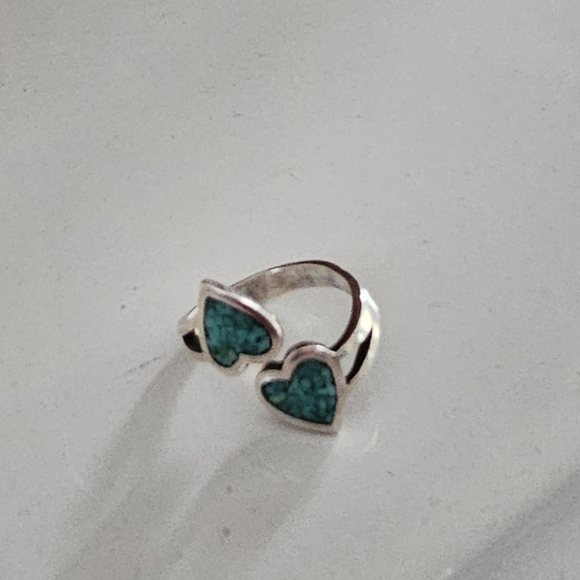 Adjustable Sterling Silver And Turquoise Heart Ring Vintage 1970s - Picture 3 of 5